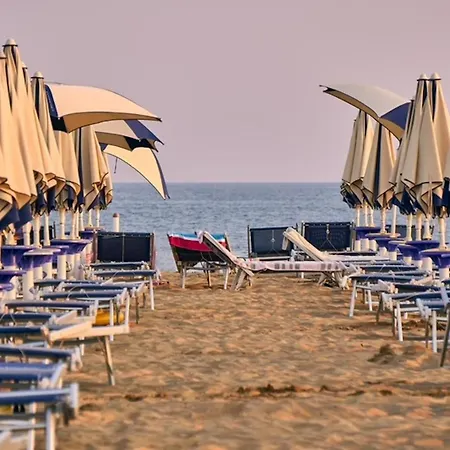 Flat With Side Sea View Apartmán Bibione